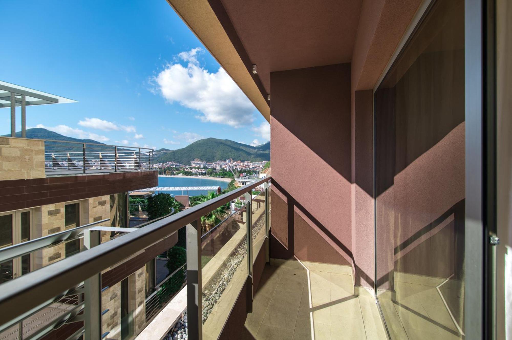 Harmonia Sunny Budva