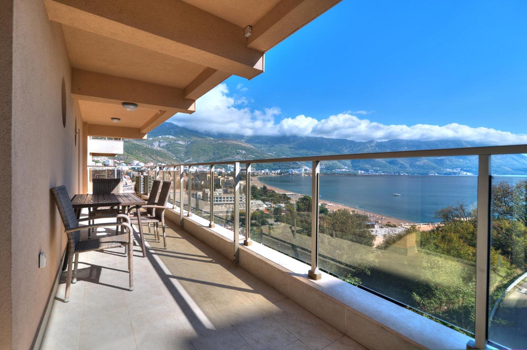 Harmonia Sunny Apartment *