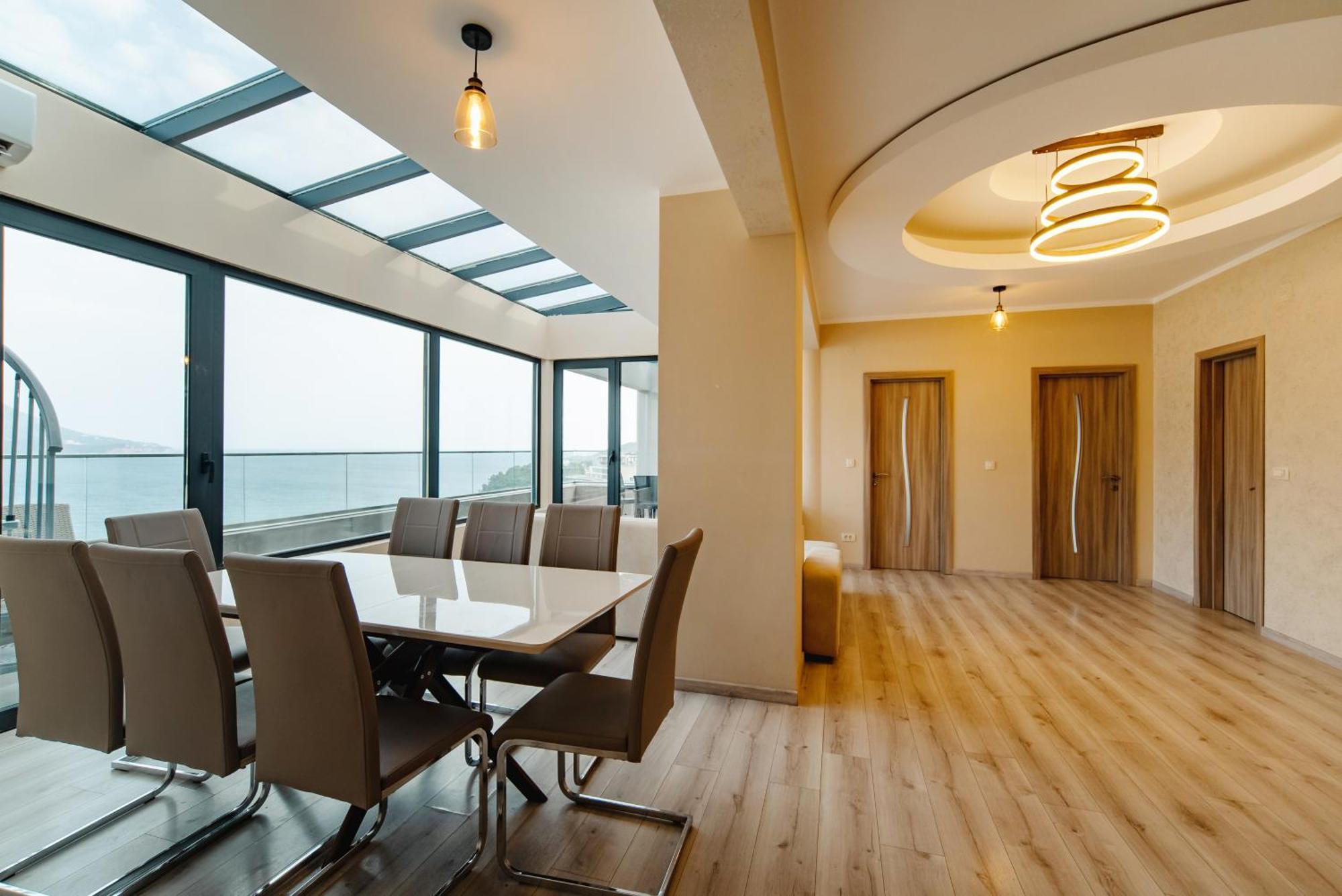 Harmonia Sunny Apartment *